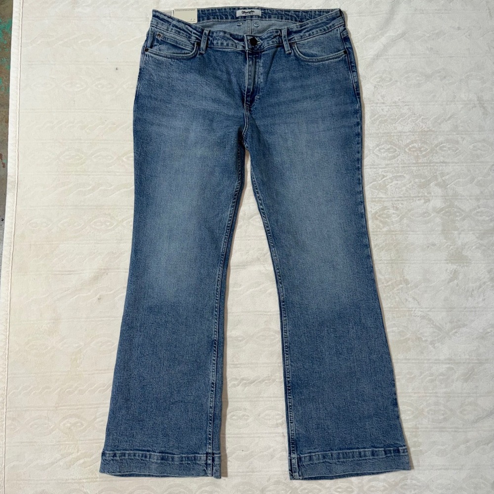 Wrangler Retro Mae Mid Rise Trouser